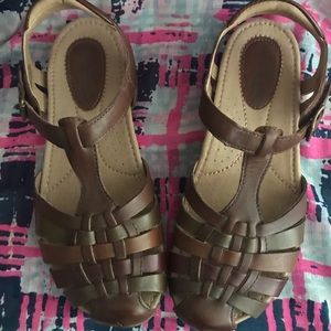 Earth Origins - Teagan multi-color sandals